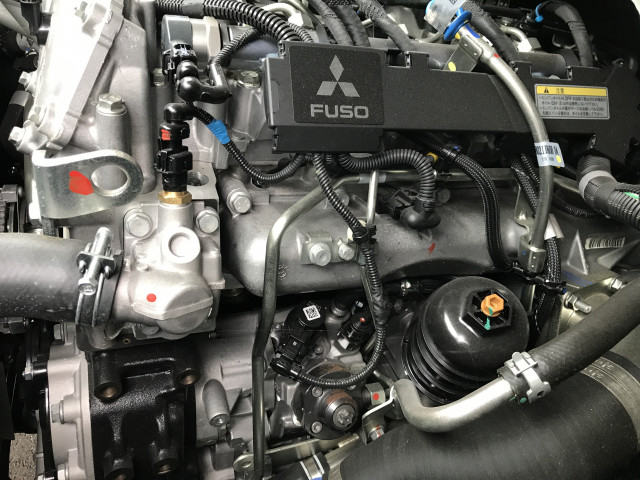 三菱ふそう キャンター 小型 Wキャブ 2RG-FBA20(103281) 18枚目