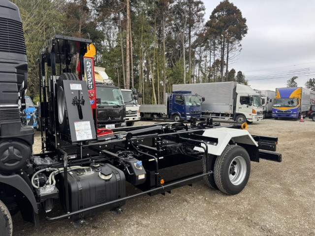 三菱ふそう ファイター 中型 コンテナ専用車 2KG-FK72F(103284) 7枚目