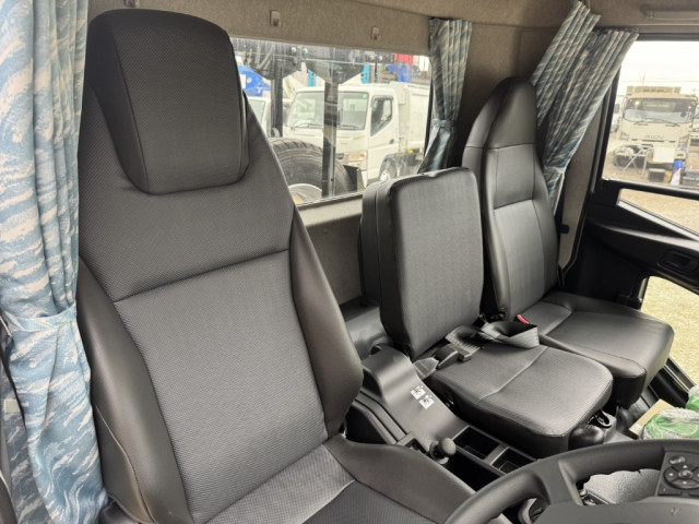 三菱ふそう ファイター 中型 コンテナ専用車 2KG-FK72F(103284) 23枚目