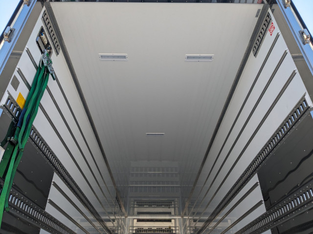 三菱ふそう スーパーグレート 大型 冷蔵冷凍バン 2PG-FS84HZ(103286) 14枚目