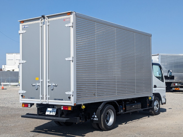 三菱ふそう キャンター 小型 バン 2RG-FEAV0(103289) 4枚目