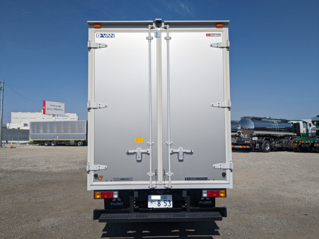 三菱ふそう キャンター 小型 バン 2RG-FEAV0(103289) 5枚目