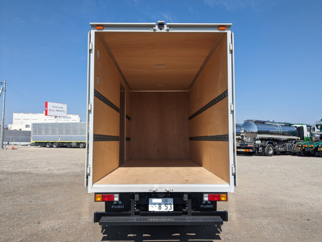 三菱ふそう キャンター 小型 バン 2RG-FEAV0(103289) 8枚目