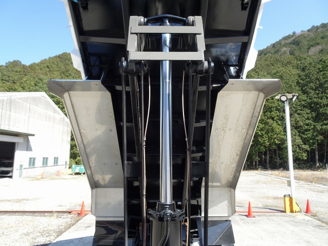 日野 プロフィア 大型 土砂ダンプ 2DG-FS1AHE(103288) 22枚目