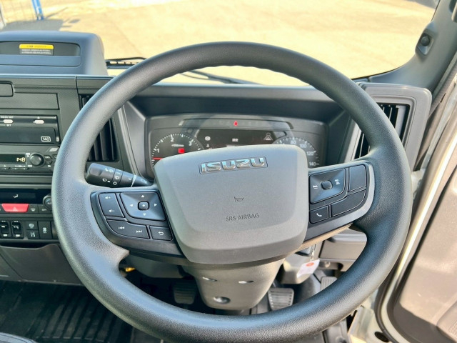 いすゞ エルフ 小型 平ボディ 2RG-NMR88AC(103291) 8枚目