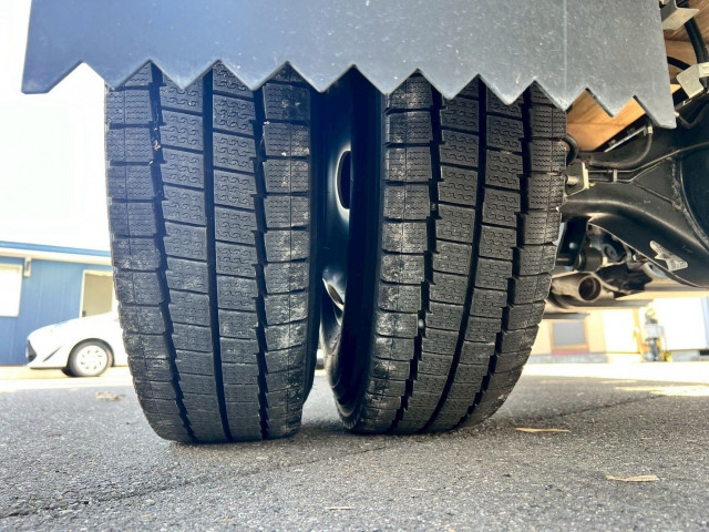 いすゞ エルフ 小型 平ボディ 2RG-NMR88AC(103291) 22枚目