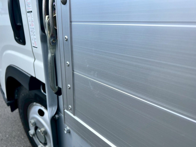 いすゞ エルフ 小型 平ボディ 2RG-NMR88AC(103291) 32枚目