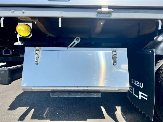 いすゞ エルフ 小型 平ボディ 2RG-NMR88AC(103291) 47枚目