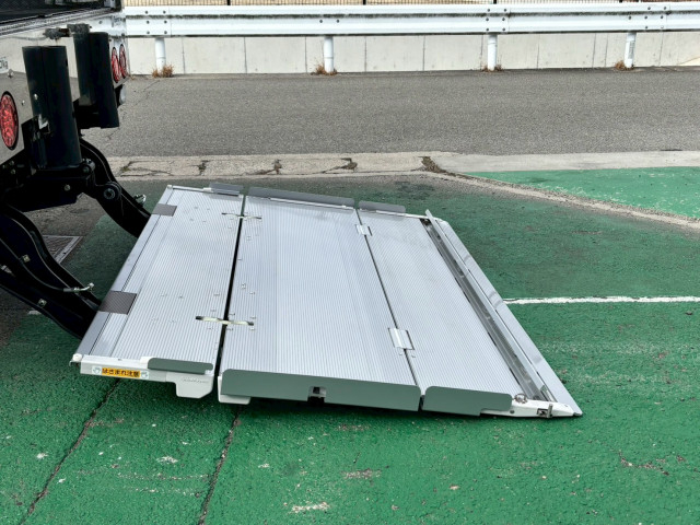 Isuzu elf Small Freezer box_body 2RG-NPR88AN(103294) 14枚目