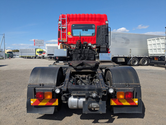 いすゞ ギガ 大型 トラクタ 2KG-EXD52CD(103295) 6枚目