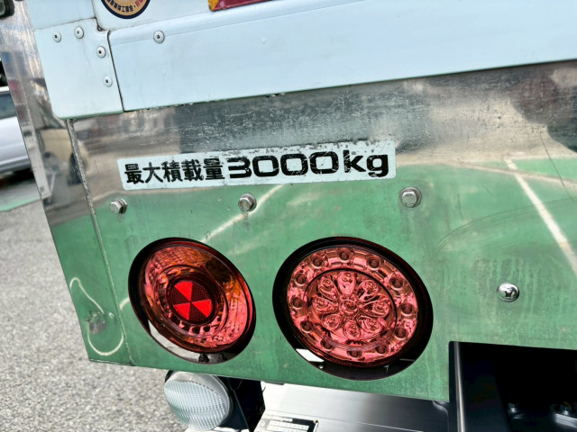Isuzu elf Small Freezer box_body 2RG-NPR88AN(103294) 32枚目