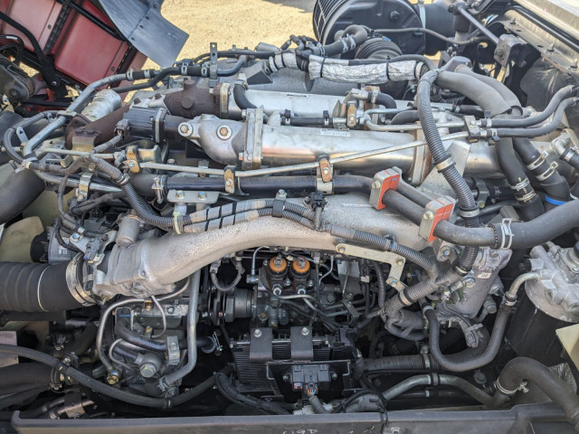 いすゞ ギガ 大型 トラクタ 2KG-EXD52CD(103295) 28枚目