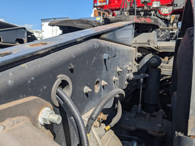 いすゞ ギガ 大型 トラクタ 2KG-EXD52CD(103295) 32枚目