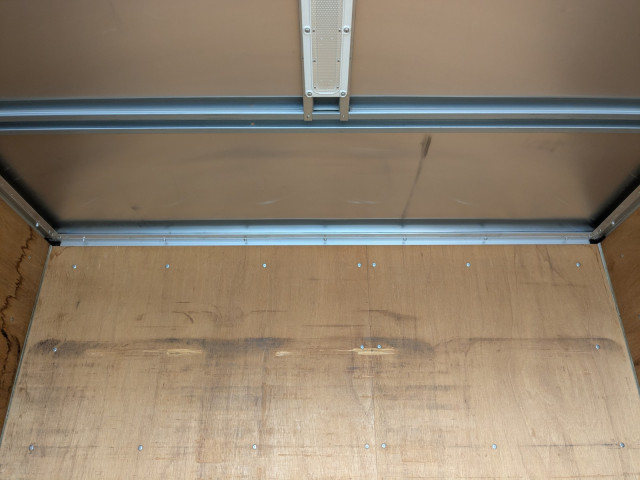 三菱ふそう キャンター 小型 バン TPG-FEB50(103296) 35枚目