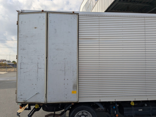 三菱ふそう キャンター 小型 バン TPG-FEB50(103296) 38枚目