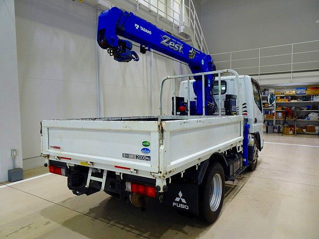 三菱ふそう キャンター 小型 平ボディ（クレーン付） TPG-FBA50(103298) 3枚目