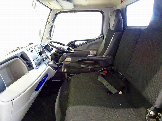 三菱ふそう キャンター 小型 平ボディ（クレーン付） TPG-FBA50(103298) 8枚目