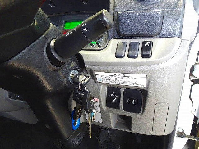 三菱ふそう キャンター 小型 平ボディ（クレーン付） TPG-FBA50(103298) 16枚目