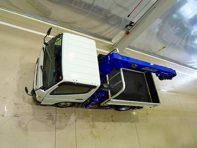 三菱ふそう キャンター 小型 平ボディ（クレーン付） TPG-FBA50(103298) 30枚目