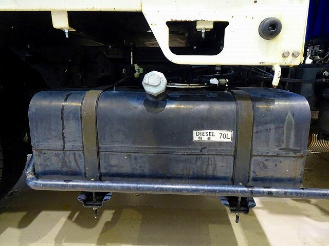 三菱ふそう キャンター 小型 平ボディ（クレーン付） TPG-FBA50(103298) 38枚目