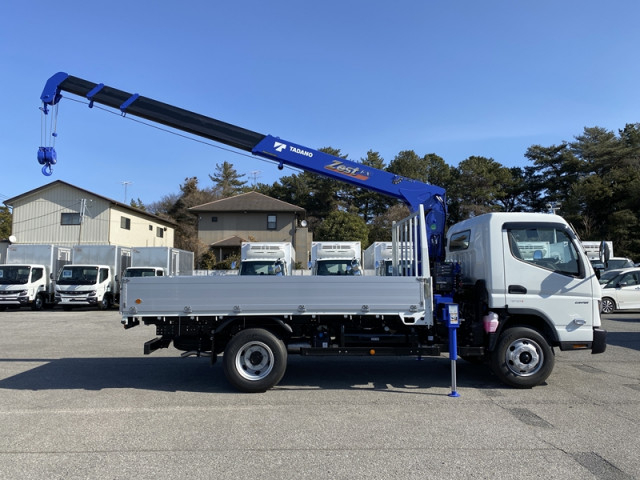 三菱ふそう キャンター 小型 平ボディ（クレーン付） 2RG-FEB90(103300) 5枚目
