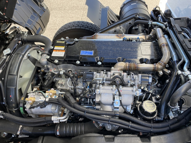 三菱ふそう ファイター 小型 冷蔵冷凍バン 2KG-FK65F(103301) 10枚目