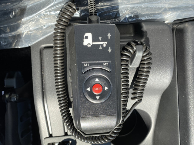 三菱ふそう ファイター 小型 冷蔵冷凍バン 2KG-FK65F(103301) 20枚目