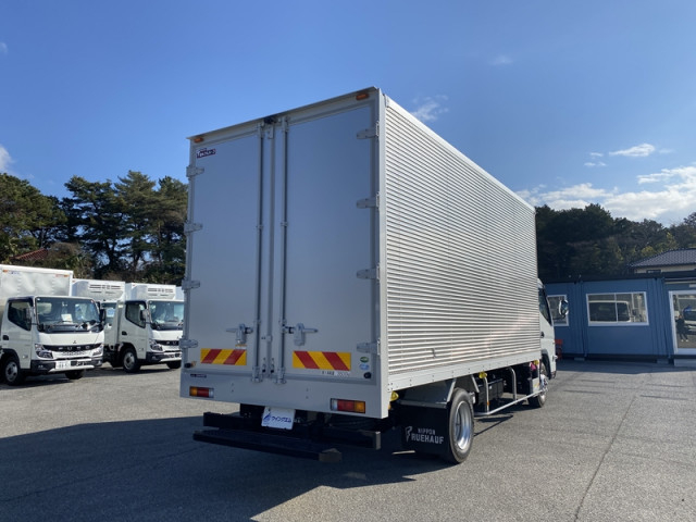 三菱ふそう キャンター 小型 バン 2PG-FEB80(103305) 7枚目