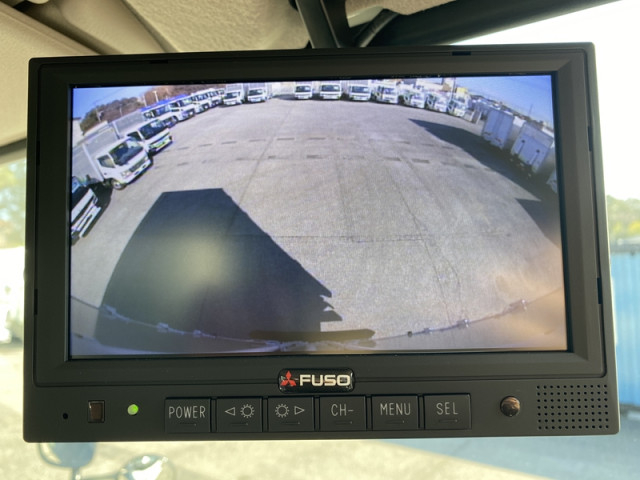 三菱ふそう キャンター 小型 バン 2PG-FEB80(103305) 15枚目