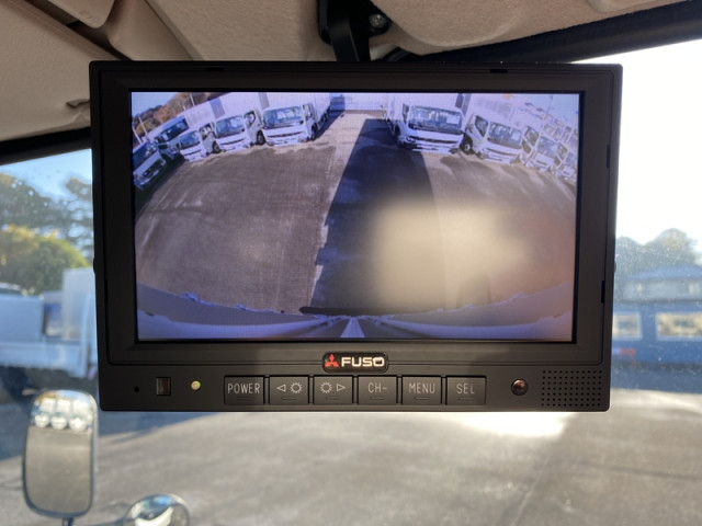 三菱ふそう キャンター 小型 バン 2RG-FEAV0(103306) 16枚目