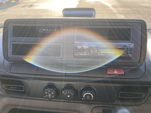 三菱ふそう キャンター 小型 バン 2RG-FEAV0(103306) 18枚目