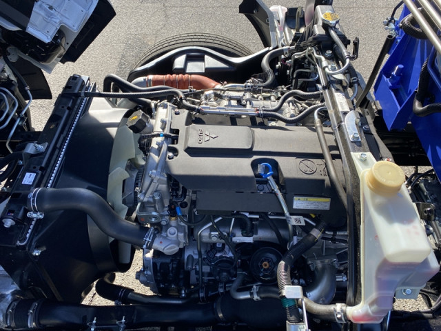 三菱ふそう キャンター 小型 平ボディ（クレーン付） 2RG-FEB90(103307) 13枚目