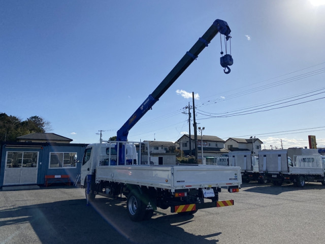 三菱ふそう キャンター 小型 平ボディ（クレーン付） 2RG-FEB90(103308) 7枚目