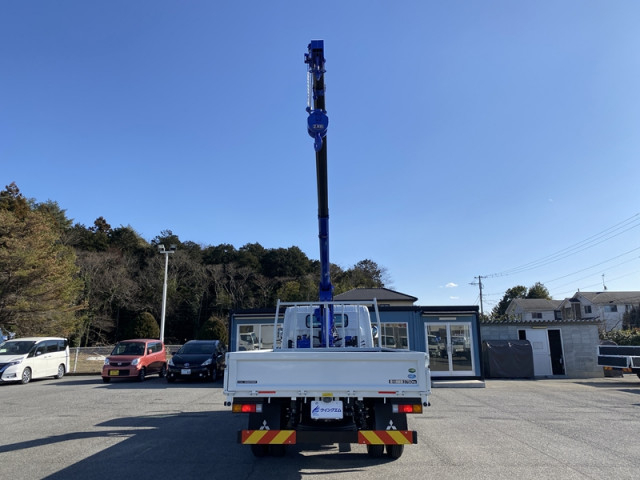 三菱ふそう キャンター 小型 平ボディ（クレーン付） 2RG-FEB90(103308) 8枚目