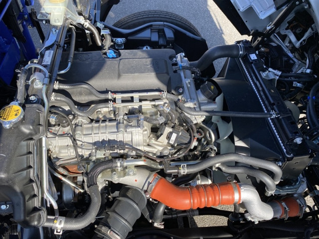 三菱ふそう キャンター 小型 平ボディ（クレーン付） 2RG-FEB90(103308) 12枚目