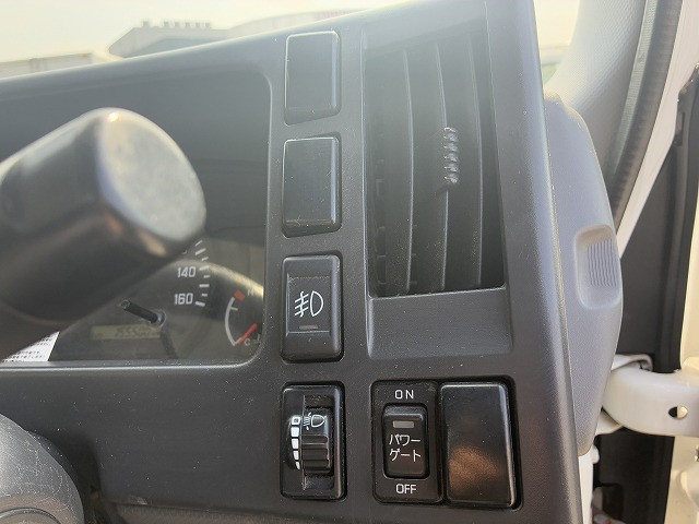 いすゞ エルフ 小型 平ボディ TPG-NPR85AR(103310) 39枚目