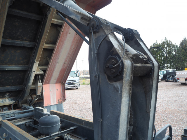 日野 プロフィア 大型 土砂ダンプ QPG-FS1AKDA(103312) 15枚目