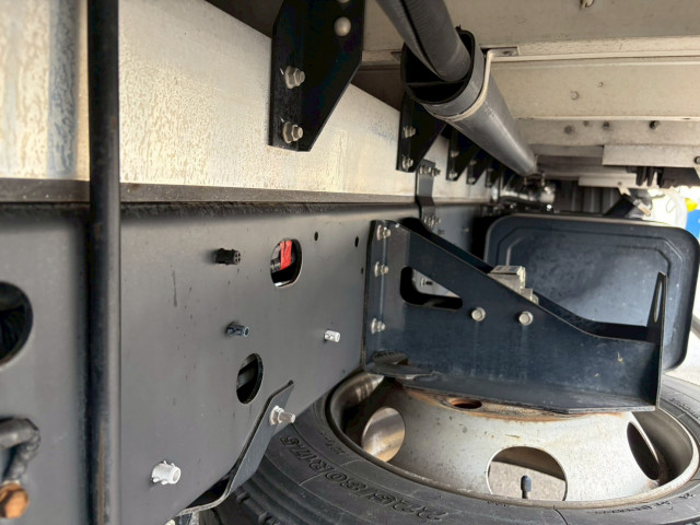 日野 レンジャー 中型 ウィング TKG-FD7JLAG(103316) 15枚目