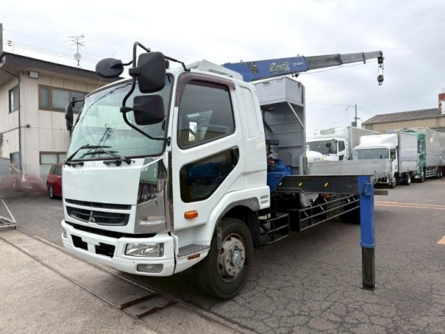 三菱ふそう ファイター 増トン 平ボディ（クレーン付） QKG-FK62FZ(103318) 5枚目