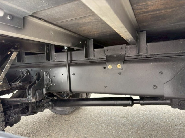 三菱ふそう ファイター 増トン 平ボディ（クレーン付） QKG-FK62FZ(103318) 13枚目