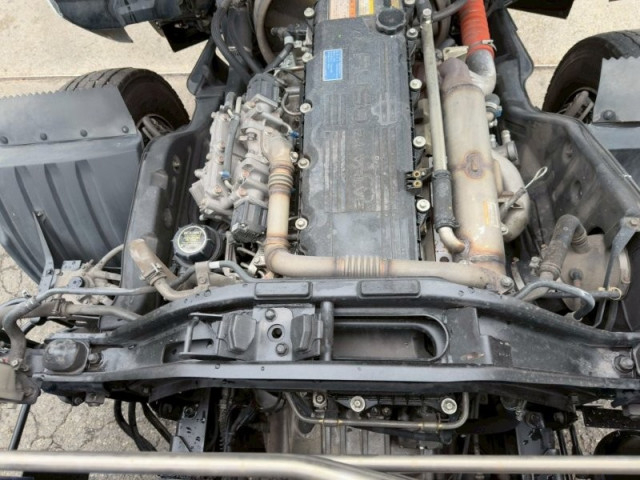 三菱ふそう ファイター 増トン 平ボディ（クレーン付） QKG-FK62FZ(103318) 20枚目