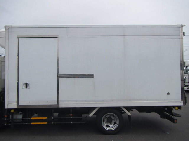 三菱ふそう キャンター 小型 冷蔵冷凍バン TKG-FEB50(35685) 27枚目