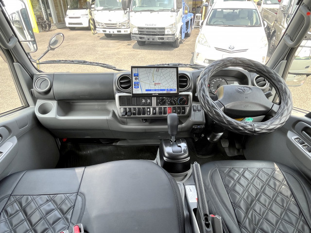 トヨタ ダイナ 小型 Wキャブ 2DG-GDY231(103343) 13枚目