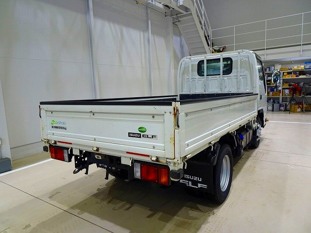 いすゞ エルフ 小型 平ボディ 2RG-NHR88A(103345) 3枚目