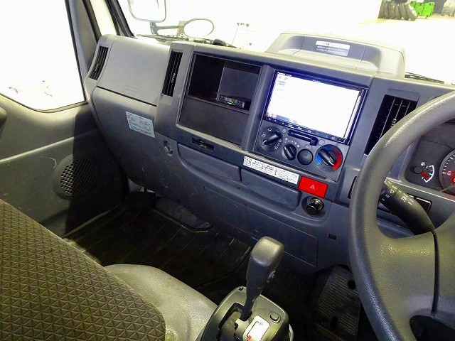 いすゞ エルフ 小型 平ボディ 2RG-NHR88A(103345) 9枚目