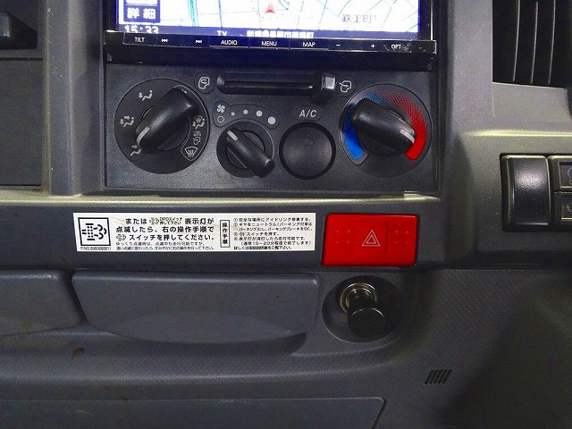 いすゞ エルフ 小型 平ボディ 2RG-NHR88A(103345) 11枚目