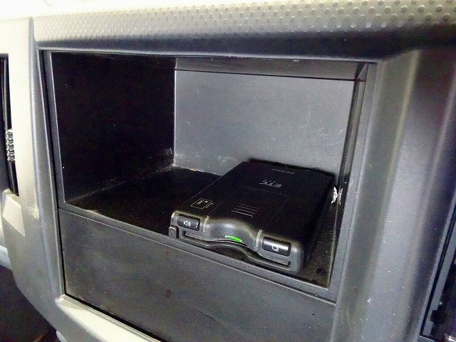 いすゞ エルフ 小型 平ボディ 2RG-NHR88A(103345) 13枚目