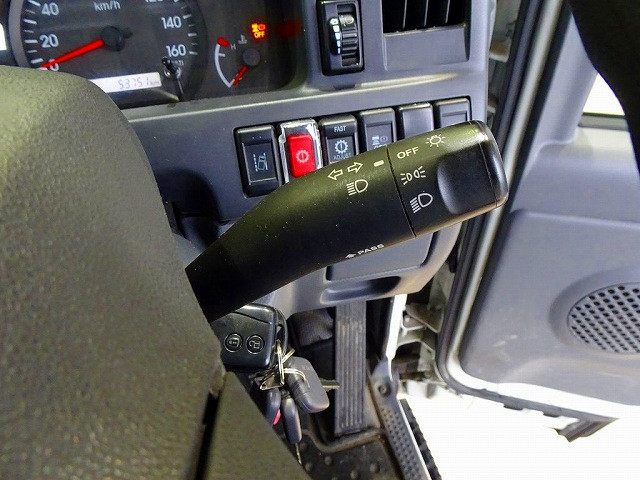 いすゞ エルフ 小型 平ボディ 2RG-NHR88A(103345) 21枚目