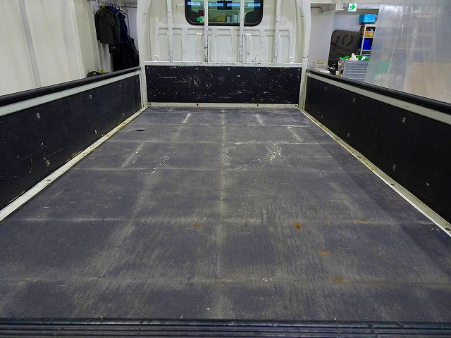 いすゞ エルフ 小型 平ボディ 2RG-NHR88A(103345) 22枚目