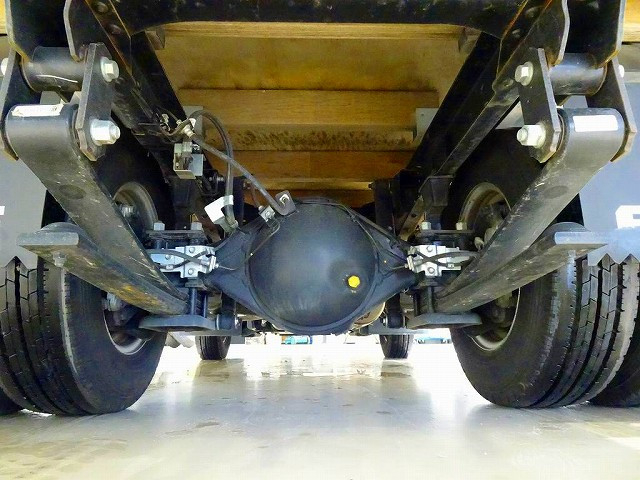 いすゞ エルフ 小型 平ボディ 2RG-NHR88A(103345) 34枚目